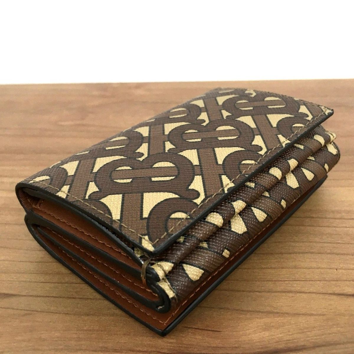 バーバリー ロンドン