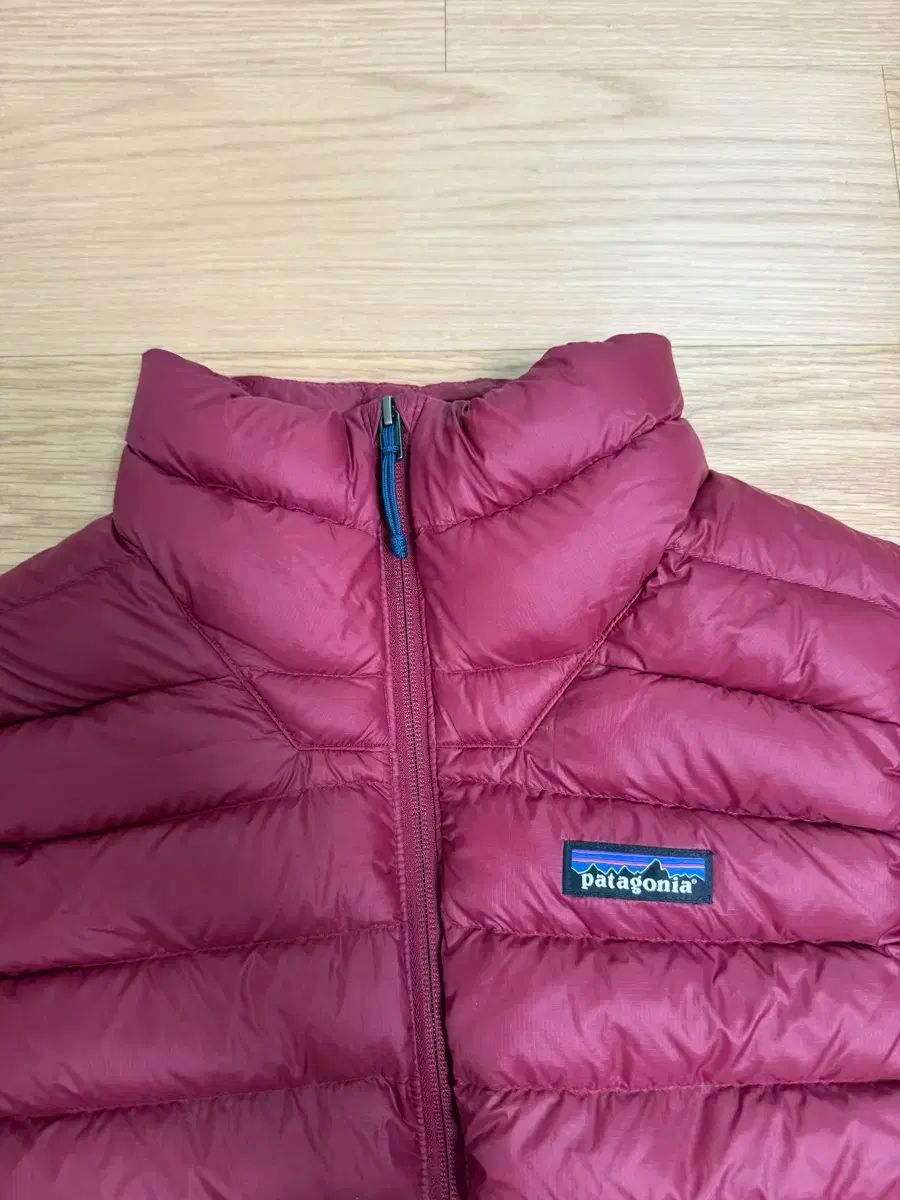 パタゴニア メンズ グース ダウン 軽量