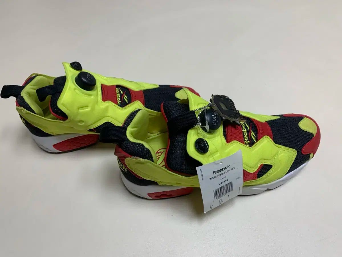 リーボック インスタポンプ フューリー OG シトロン 250