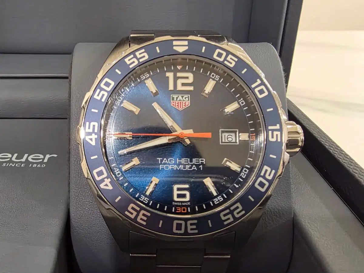 希望 タグ ホイヤー フォーミュラ1 デニム版 クォーツ 43MM WAZ1010