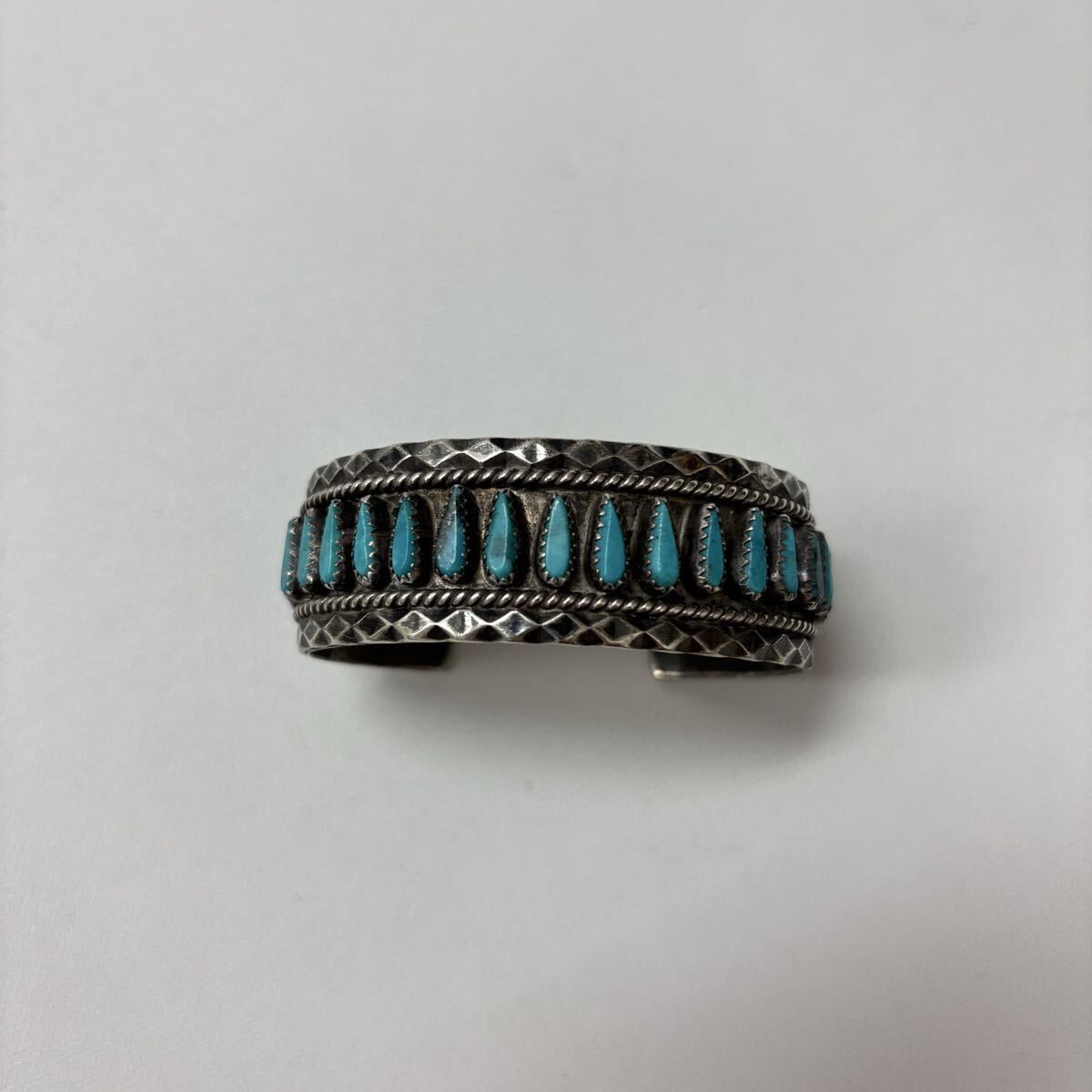 NAVAJO ナバホ T.LOWE TOMMY ターコイズ バングル STERLING サイズ 5 1 2 総重量 37.31g 位 710-0200