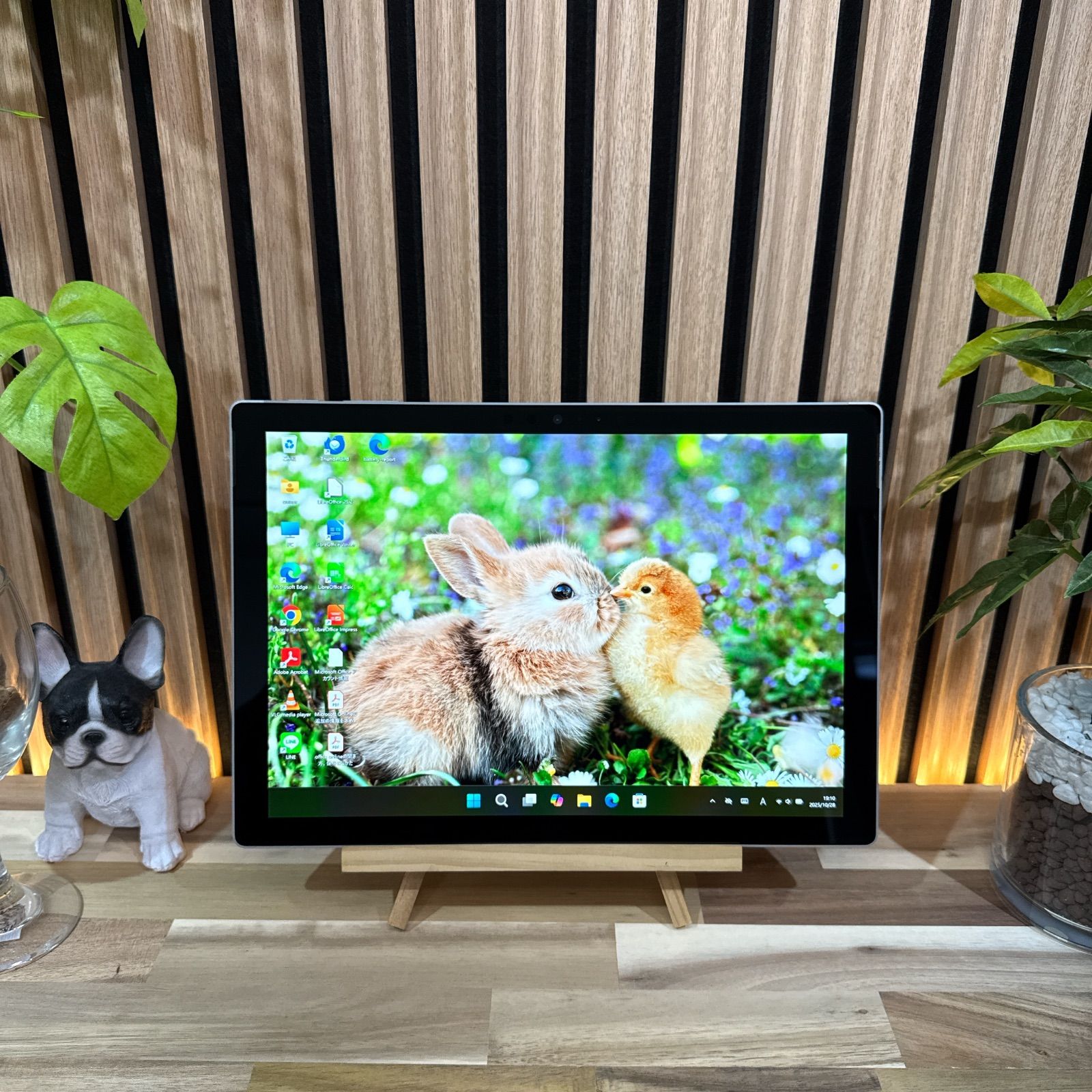 公式ショップ限定価格❣️/ 2in1モデル《タッチパネル式》Surface Pro5