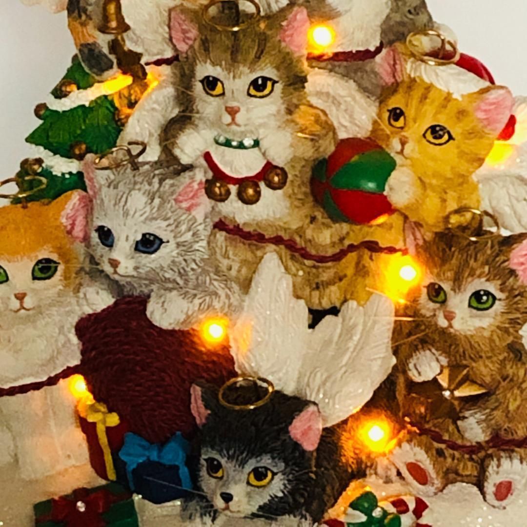 ネコ 天使たちの クリスマスツリー ライトアップ 子猫てんこ盛り 訳あり POP_24A SKLAD-KIRPICHA_RU