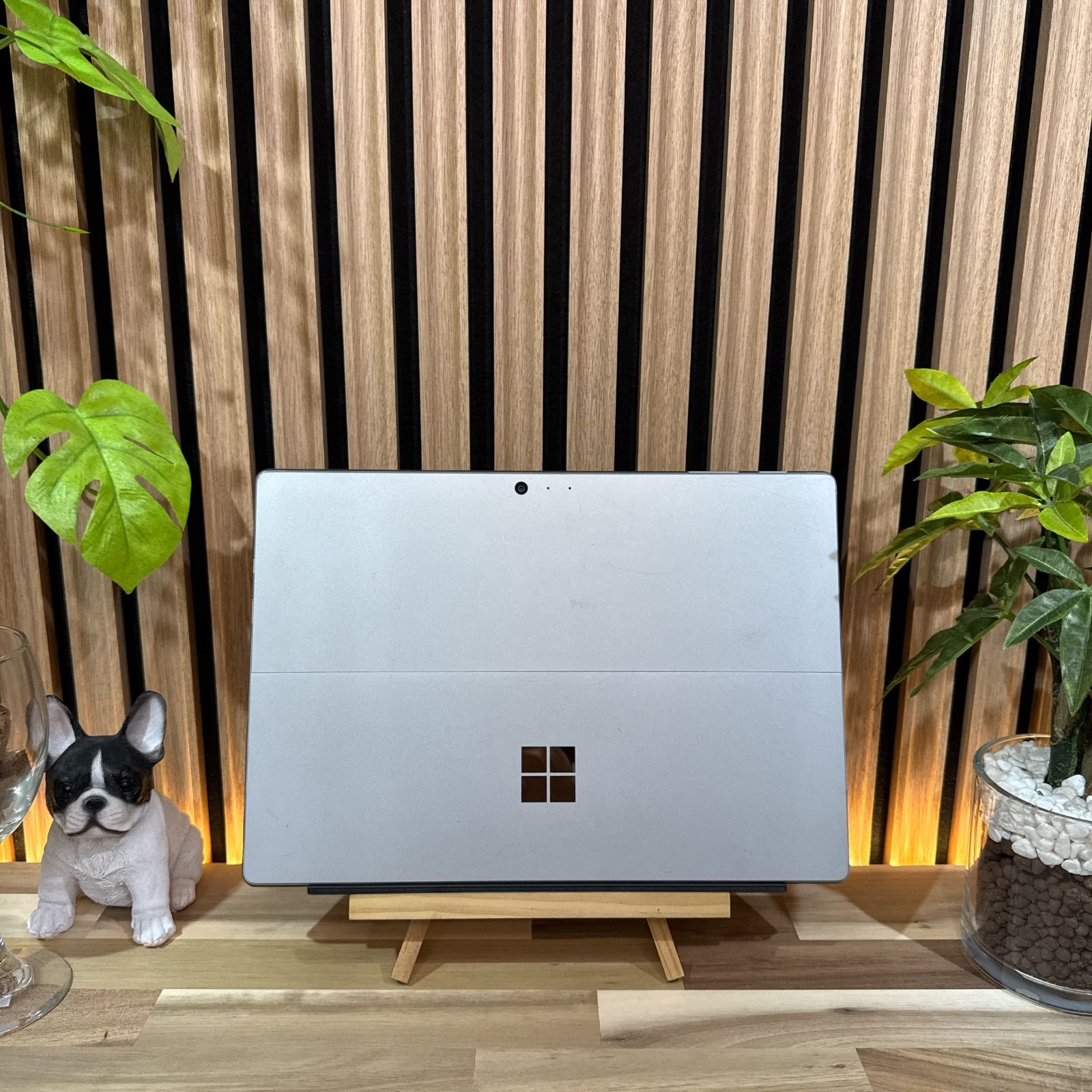 公式ショップ限定価格❣️/ 2in1モデル《タッチパネル式》Surface Pro5