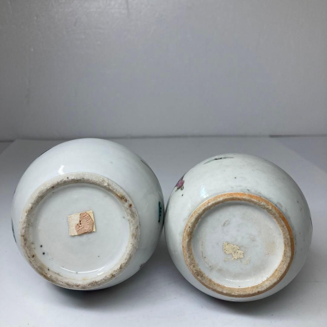 中国清時代粉彩文具 中国清時代 粉彩人物画 花入 一対高さ13.4・12.8㎝東な7-0131