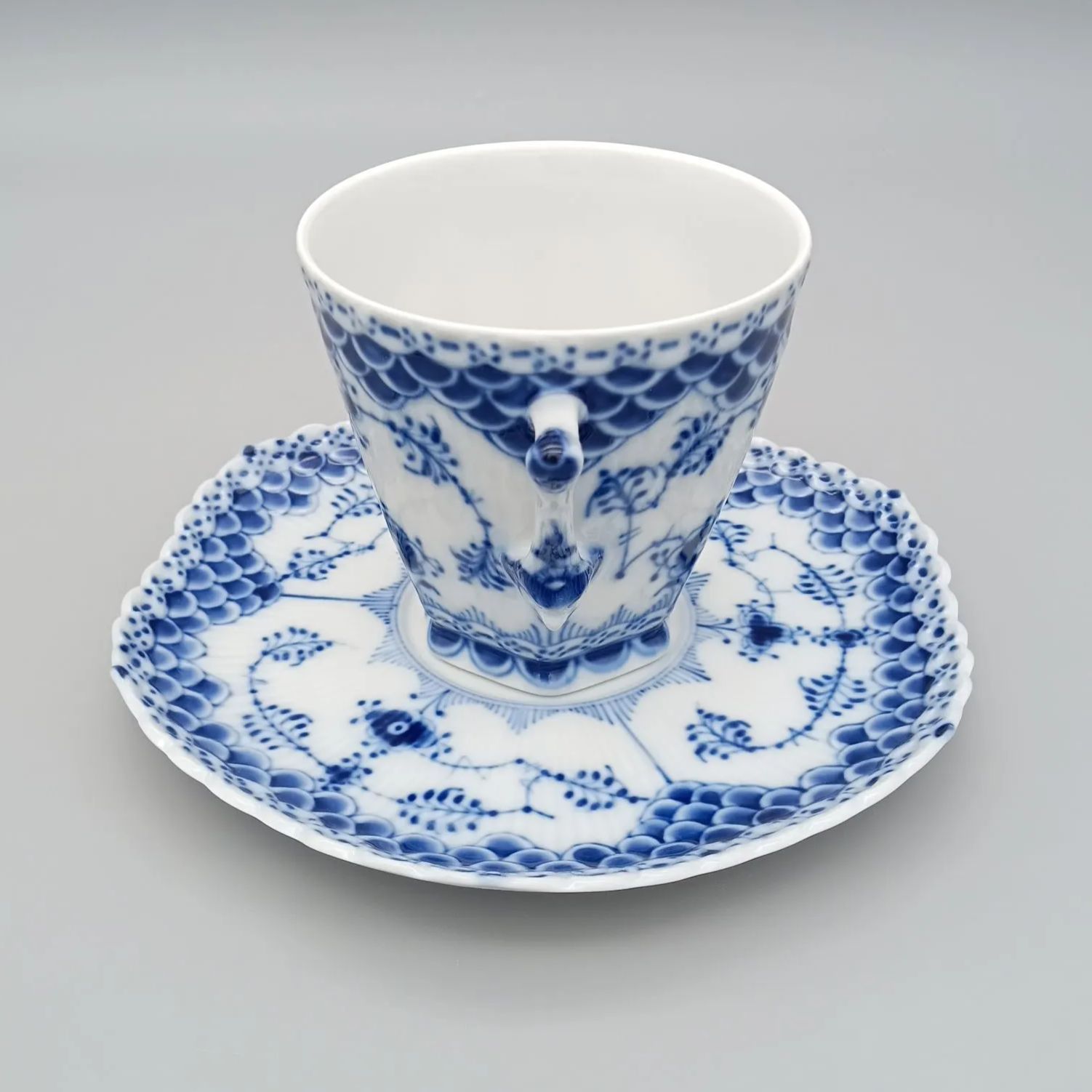 カップ＆ソーサー 顔付き