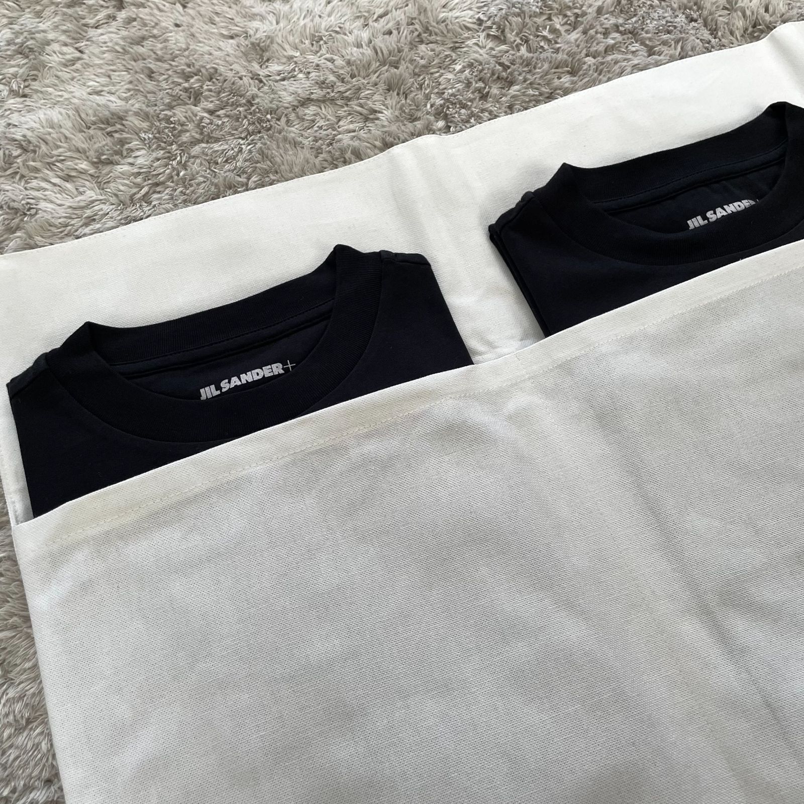 新品正規/定価6.6万円】ジルサンダーTシャツ3枚パック S - メルカリ