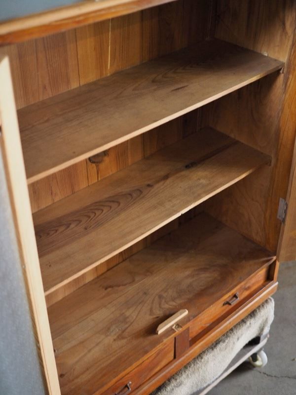 欅と檜造りの重量級レトロキャビネット 昭和前期