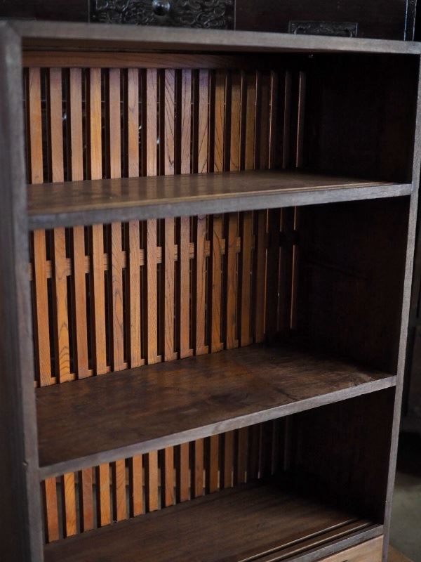 格子リメイクのレトロな飾り棚 昭和前期 古録展 品番S10815