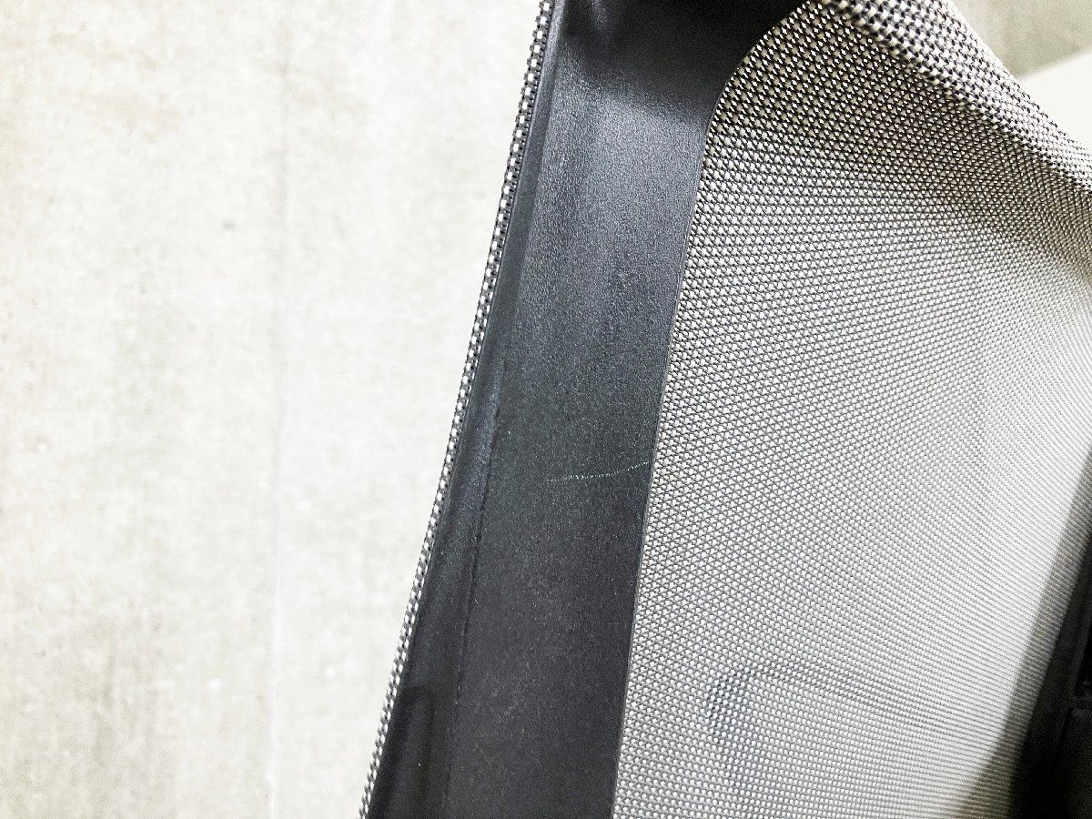 HermanMille ハーマンミラー Setu セトゥ チェア アルパイン アーム付き MARWIL-DEMENAGEMENTS_CH