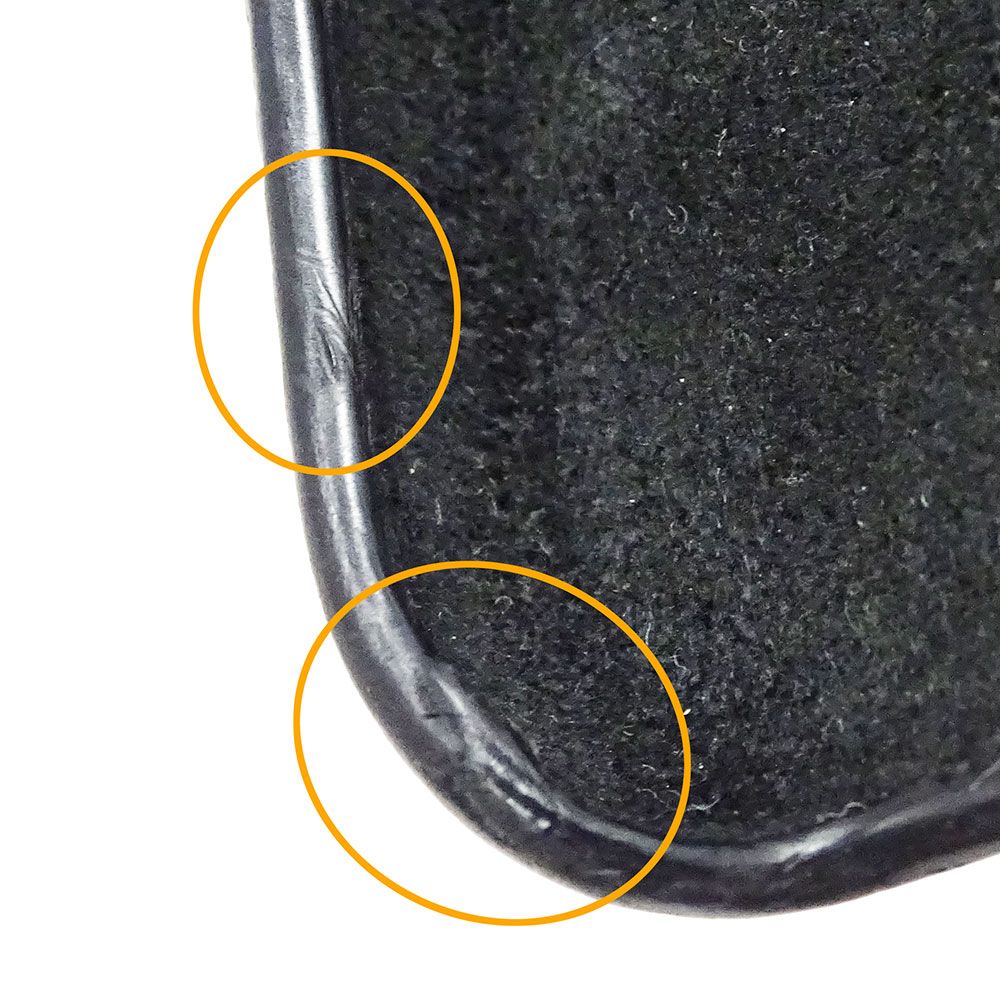 モノグラムキャンバス