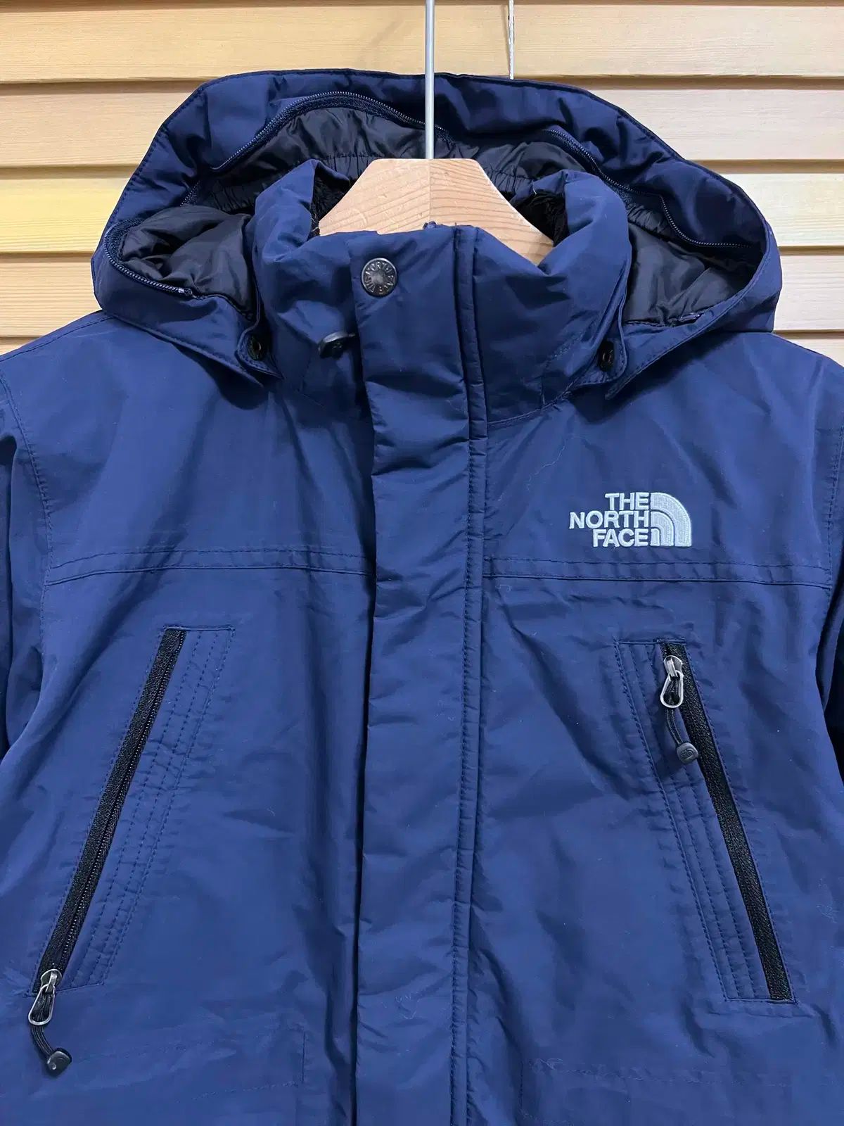 THE NORTH FACE ザノースフェイス キッズ ネイビー ダックダウンジャケット フードダウンジャケット 130