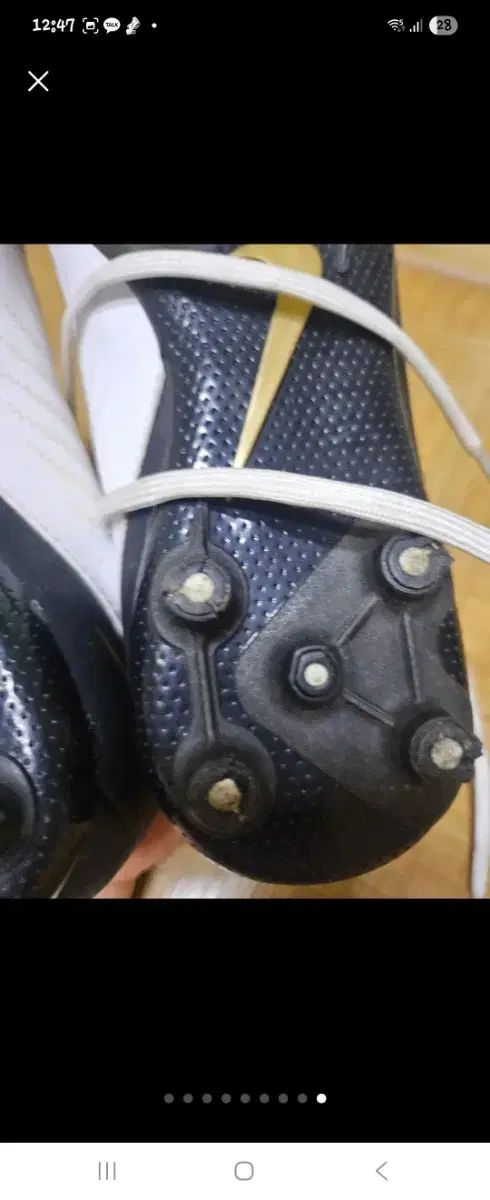 サッカーシューズ 235