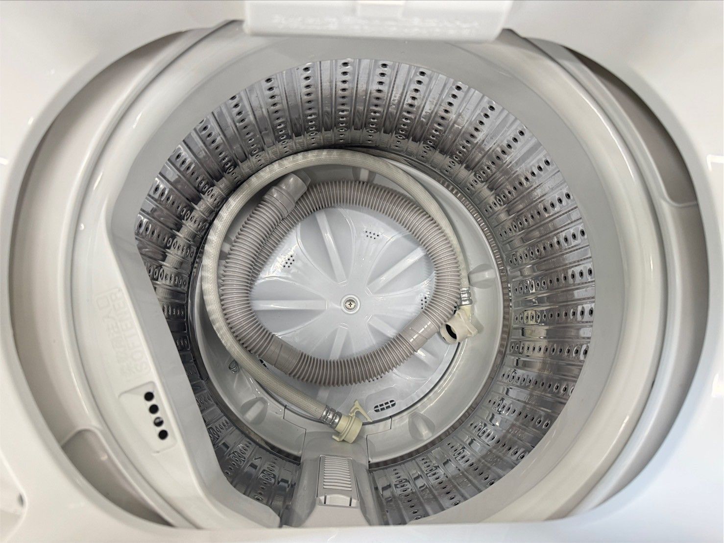 【高年式】大阪送料無料★3か月保障付★2024年★HW-55E2W★IS-333 高年式】大阪送料無料☆3か月保障付き☆洗濯機☆