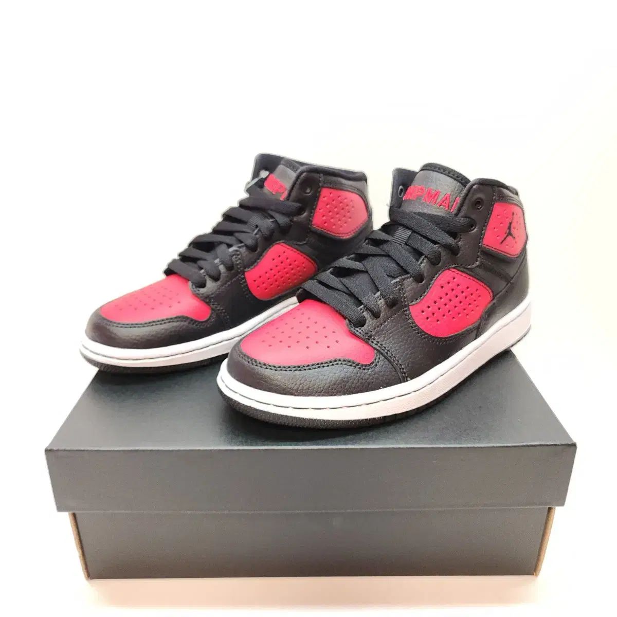 韓国 店舗 NIKE ナイキ ジュニア ジョーダン アクセス バスケシューズ