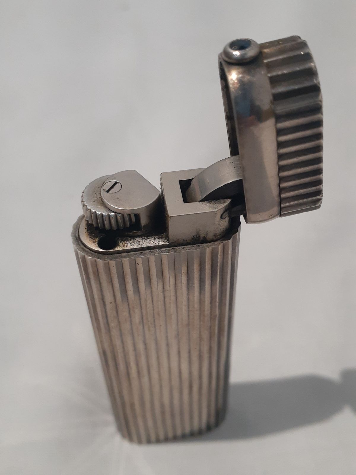  Cartier カルティエ ガスライター 喫煙具 煙草 タバコ 箱 動作不動 N 10261 ライター本体 喫煙具 ライター