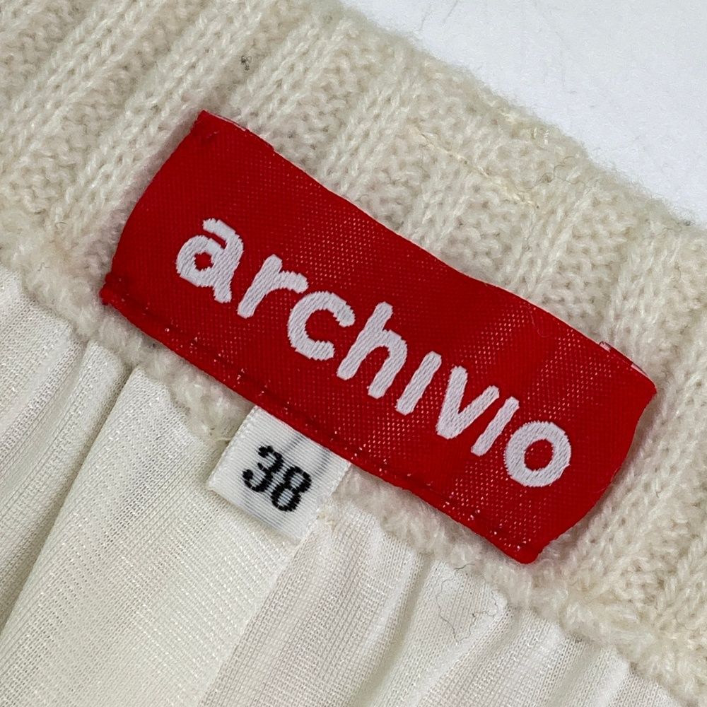 サイズ：38 ARCHIVIO アルチビオ ニット ショートパンツ ホワイト系