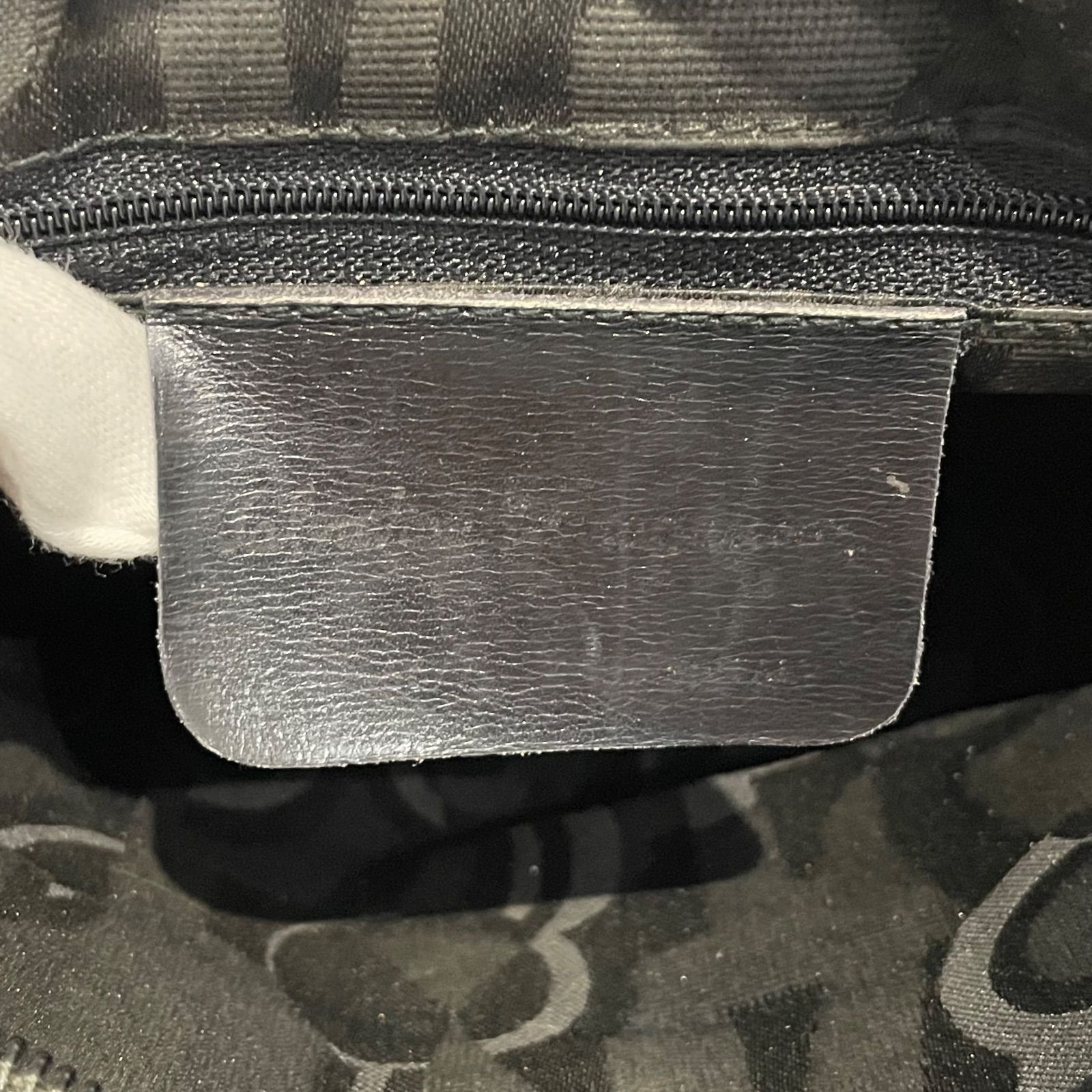 ショルダーバッグ