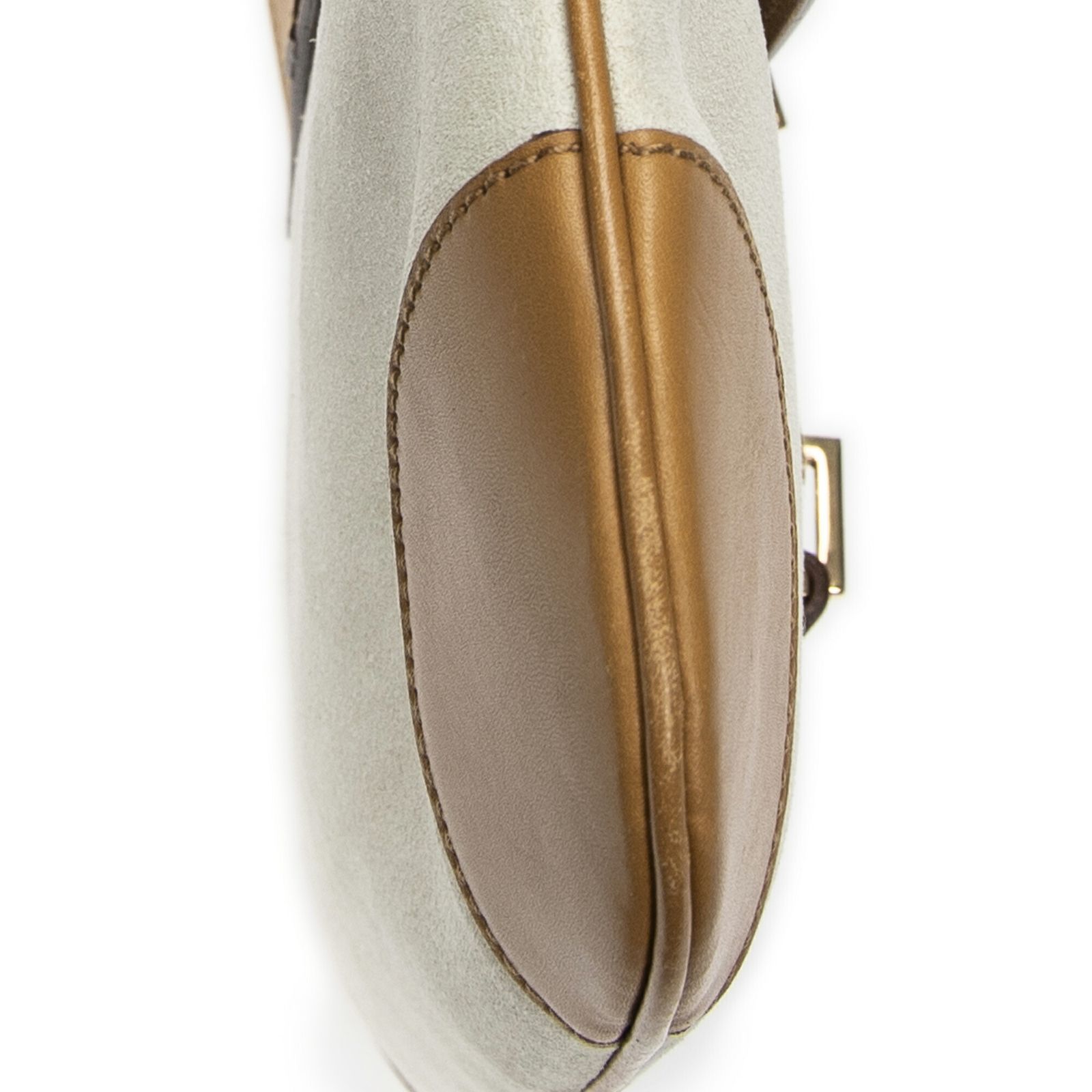 グッチ竹フラップジャッキーアイボリー