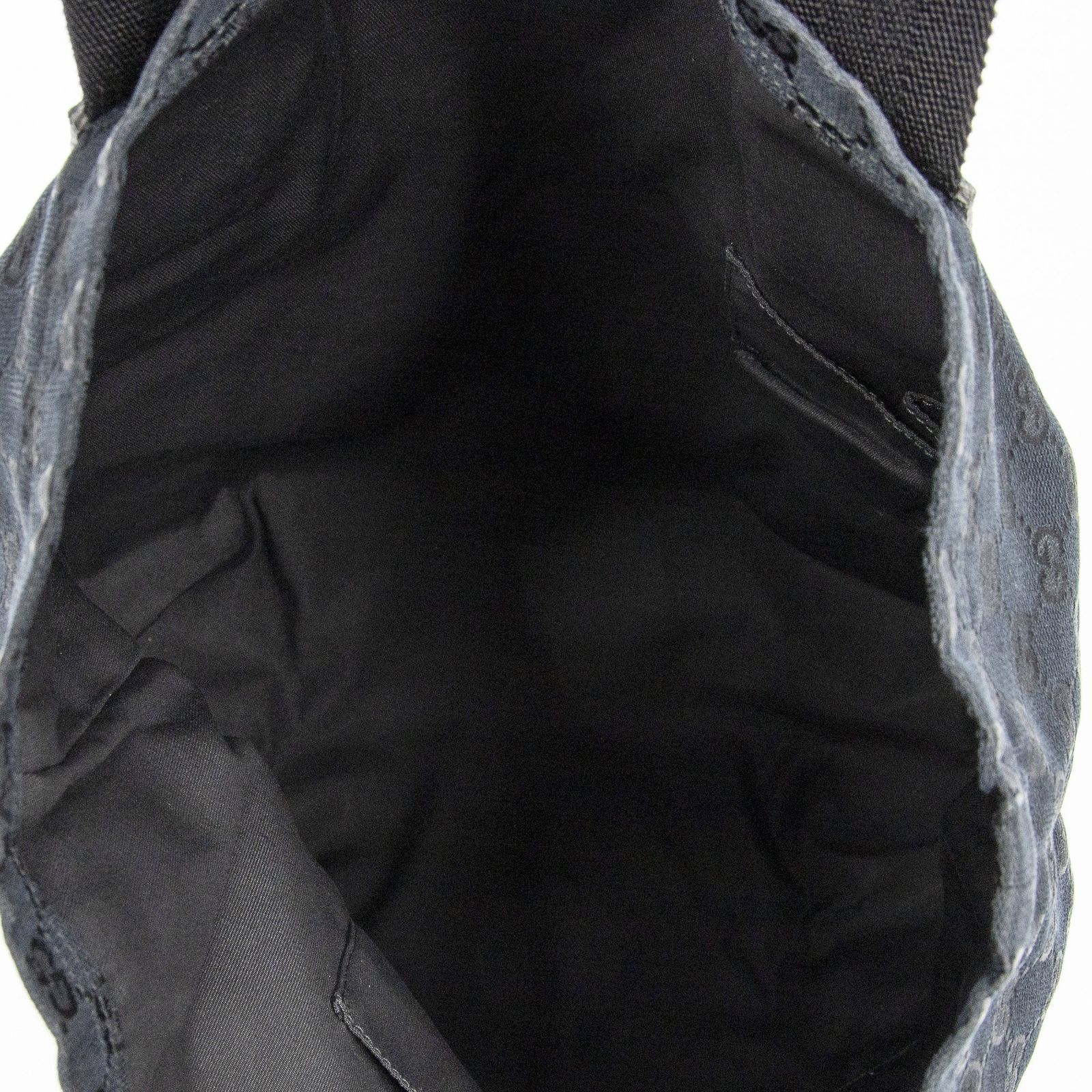 GUCCI グッチウェブオープンショッパー黒GGキャンバスA