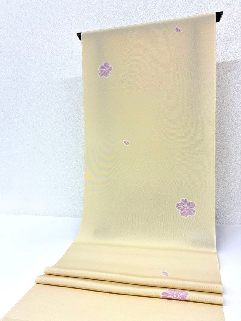 小紋 手描 桜 丹後ちりめん 飛び柄 砥粉色 反物 正絹 O018 - メルカリ
