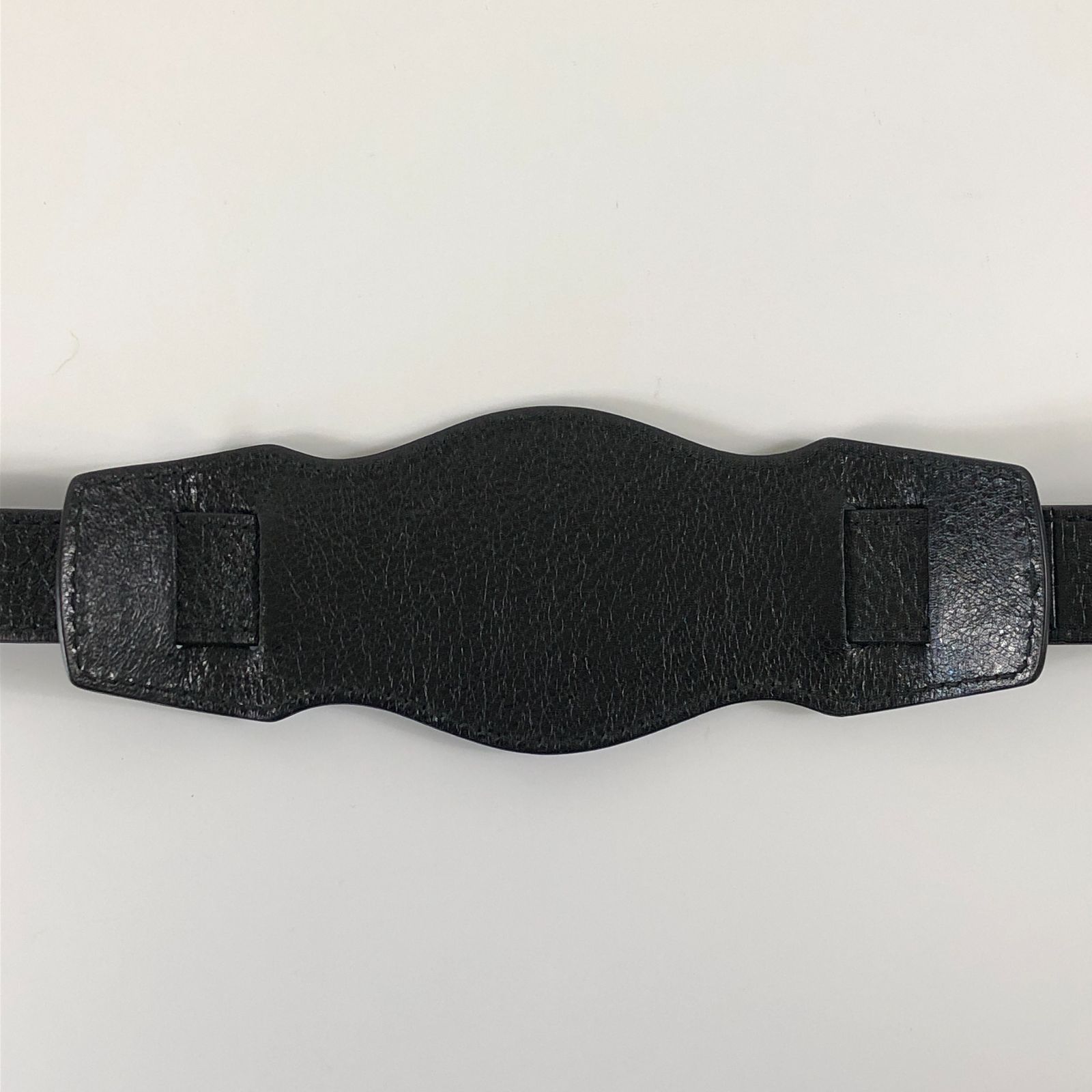 バレンシアガ ランヤード 極美品 バレンシアガ ランヤード ロゴ