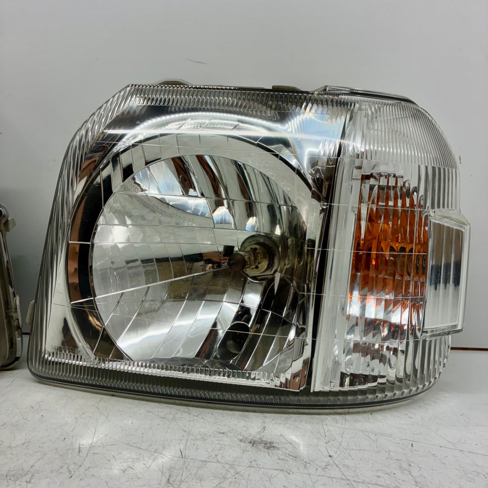 コーティング済 HM1 HM2 HM3 HM4 HH5 HA6 HA7 バモス アクティ ヘッドライト ランプ レンズ 左右セット LR koito 100-22630 P71631