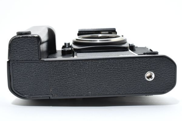 【ジャンク】ニコン　Nikon F3 フィルムカメラ＆モータードライブMD-4 ジャンク】ニコン Nikon F3 フィルムカメラ＆モータードライブMD-4