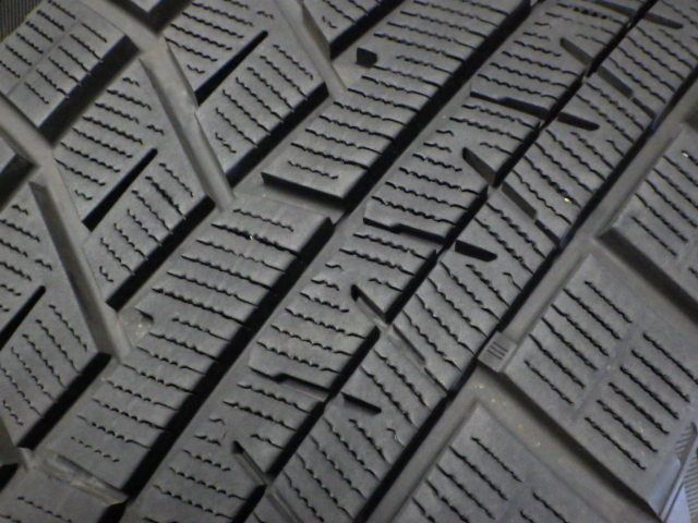 IG60●215|55R17●4本