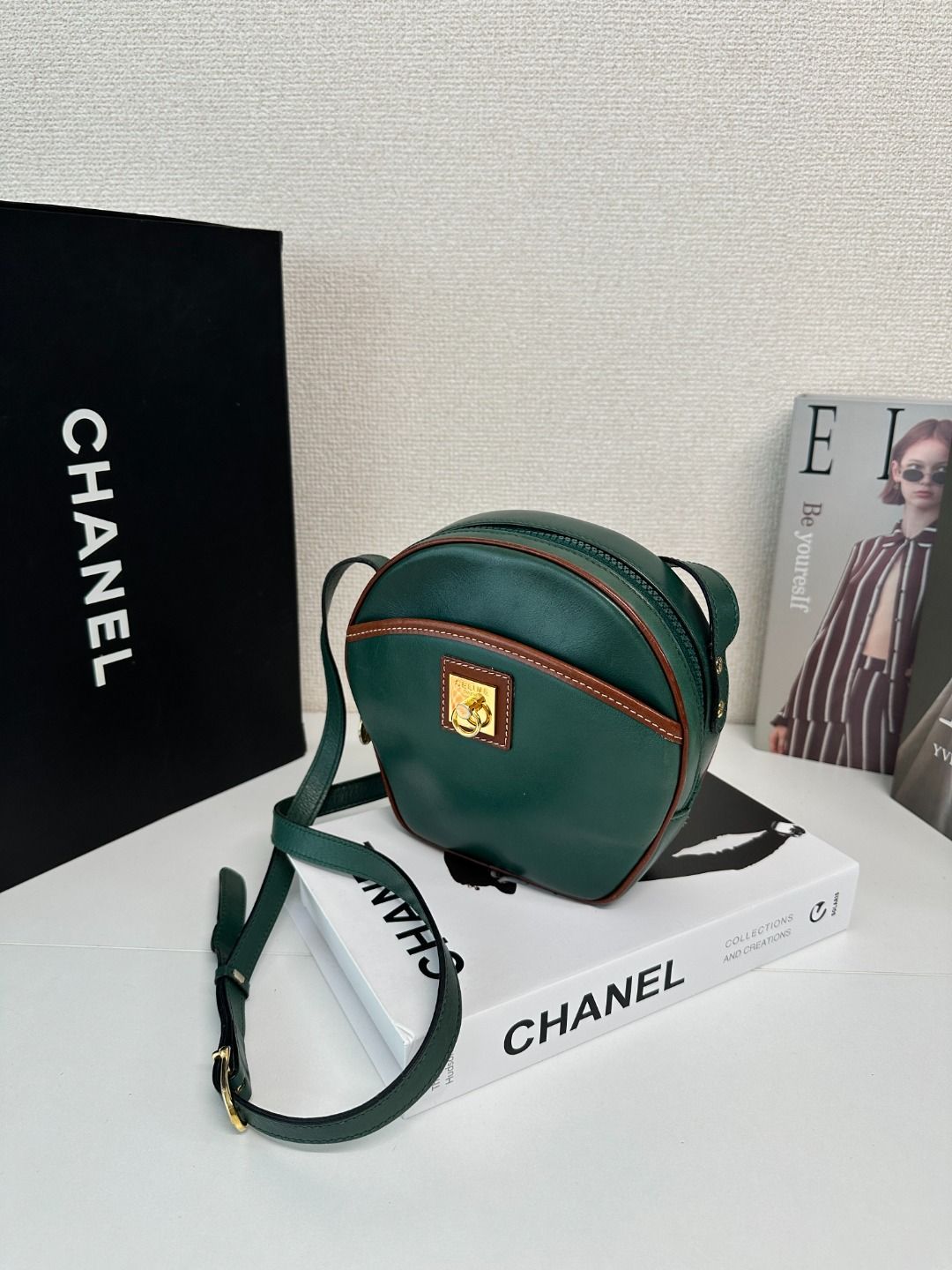 CELINE セリーヌ ハーフムーン ショルダーバッグ ガンチーニ