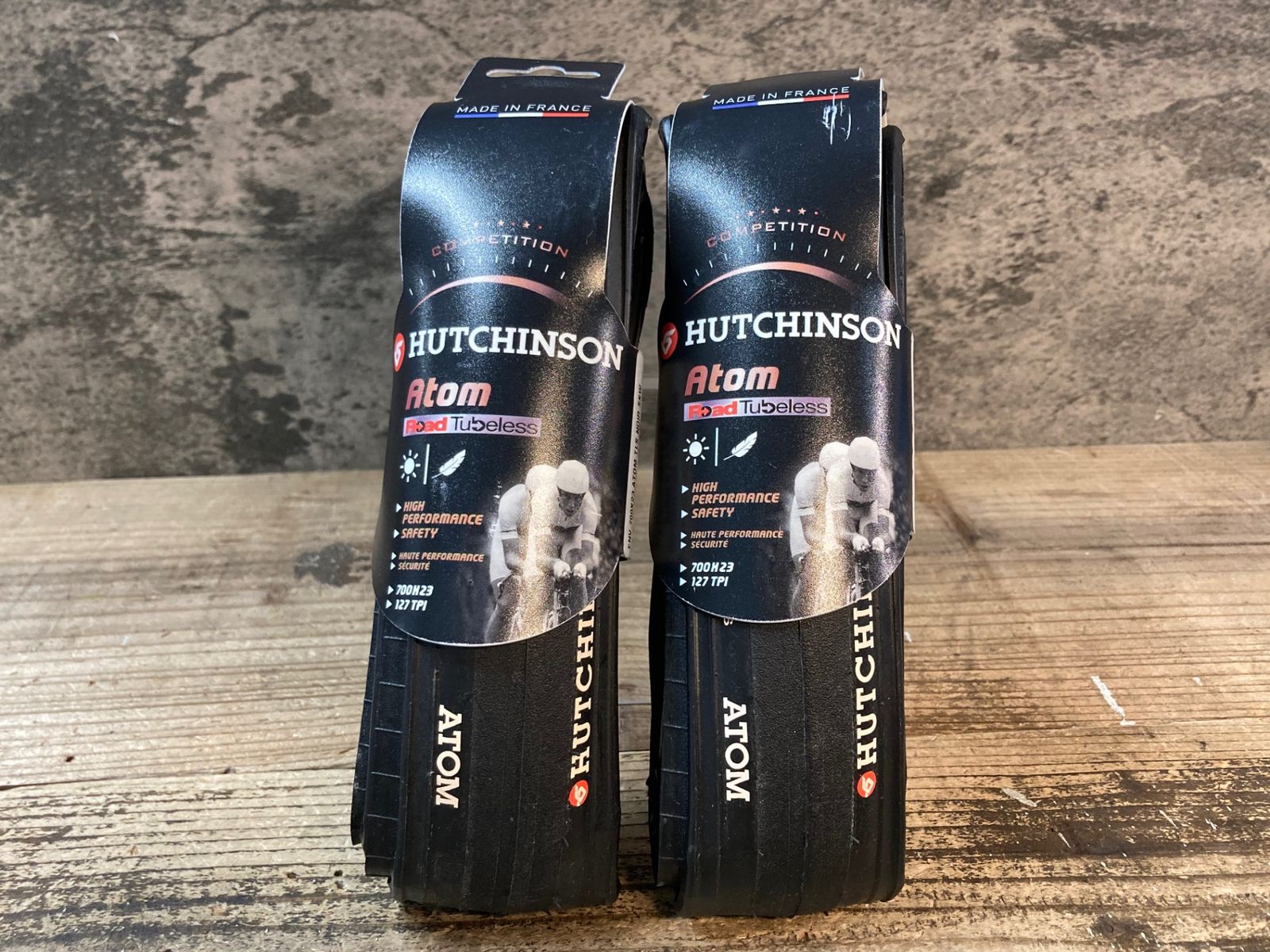 JM355 ハッチンソン HUTCHINSON ATOM TLS NOIR SKW タイヤ 700x23 2本セット