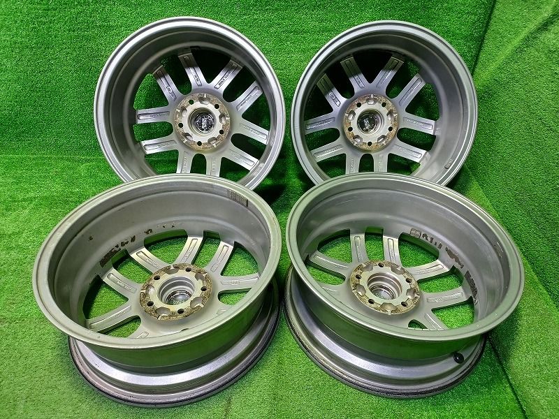 ｳﾞｫｸｼｰ ｴｽﾃｨﾏ