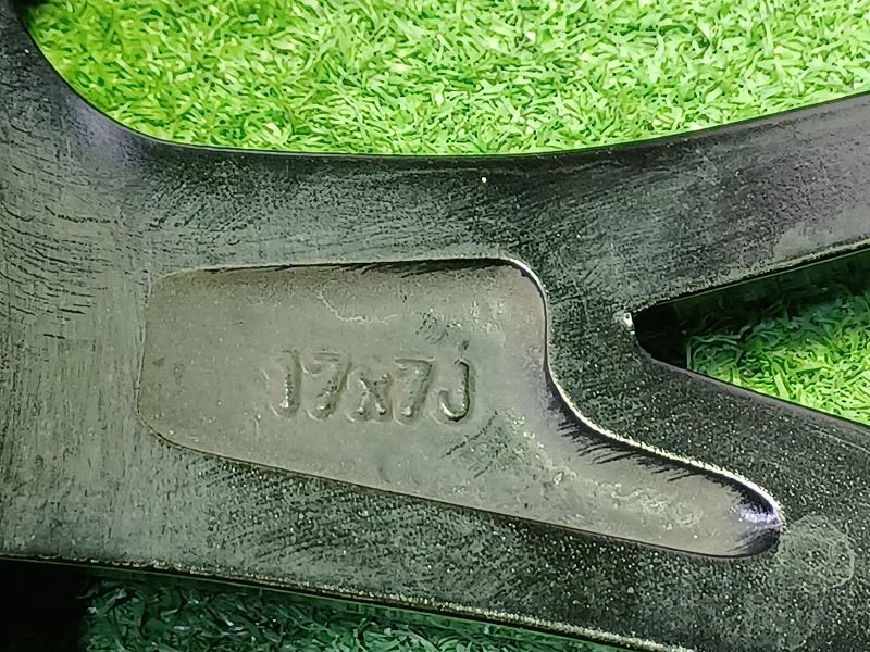 社外 ガレリアGM01 ﾌﾟﾘｳｽ ｶﾛｰﾗﾂｰﾘﾝｸﾞ ホイール アルミ ブラックポリッシュ 17インチ 7J 5穴 4本 100 50 FFCRYSTALESIA_COM