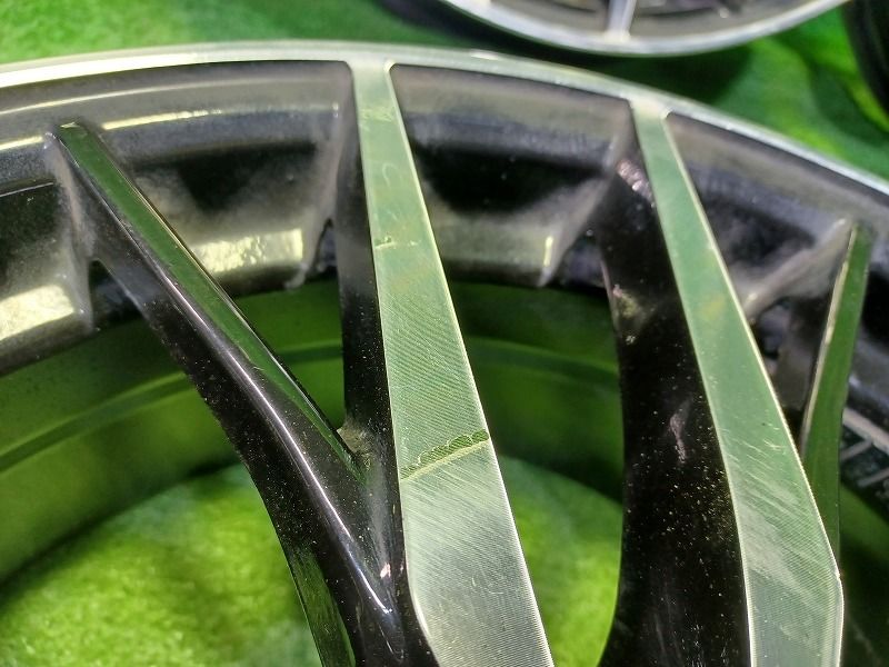 社外 ガレリアGM01 ﾌﾟﾘｳｽ ｶﾛｰﾗﾂｰﾘﾝｸﾞ ホイール アルミ ブラックポリッシュ 17インチ 7J 5穴 4本 100 50