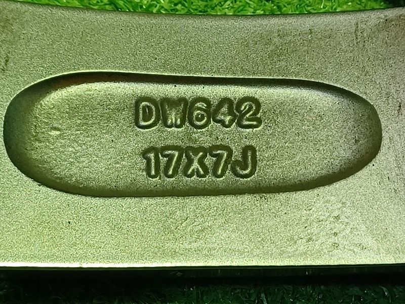 社外 スマック ﾌﾟﾘｳｽ ｶﾛｰﾗﾂｰﾘﾝｸﾞ ホイール アルミ ガンメタポリッシュ 17インチ 7J 5穴 4本 100 50 FFCRYSTALESIA_COM