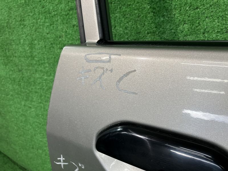 ミニカ H42V 右フロントドア ライラ アサヒ M213 MR439338 A26 FFCRYSTALESIA_COM