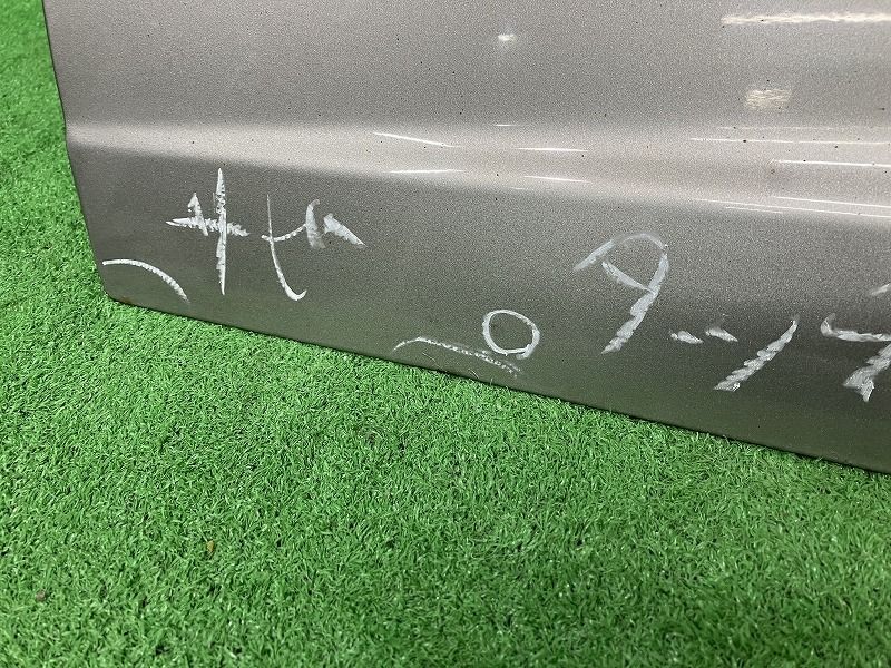 ミニカ H42V 左フロントドア ライラ アサヒ M213 MR439337 A26