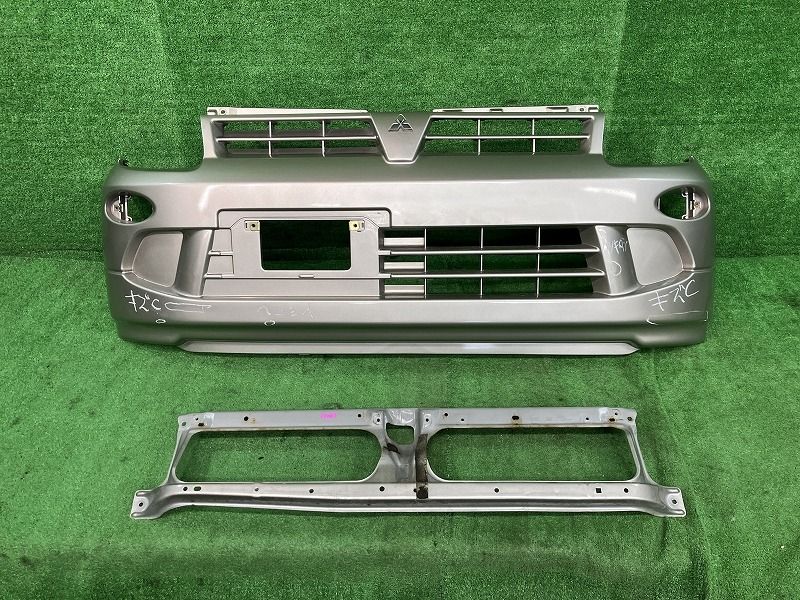 ミニカ H42V フロントバンパー ライラ MR476811 A26