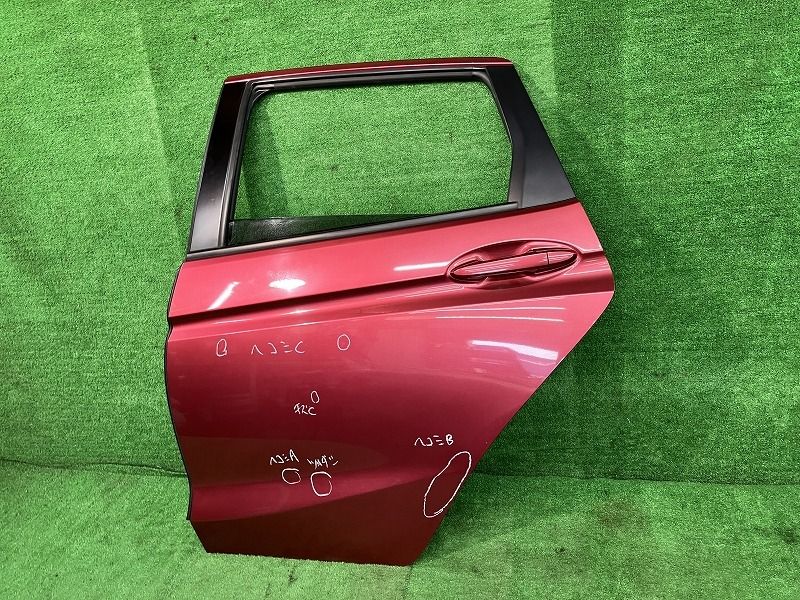 フィット GP6 左リアドア ハイブリッド L ホンダセンシング 4WD アサヒ M2L3 67550-T5A-N10ZZ RP58M