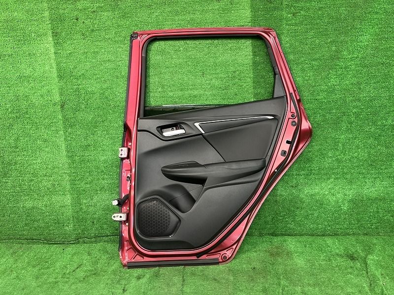 フィット GP6 右リアドア ハイブリッド L ホンダセンシング 4WD アサヒ M2L3 67510-T5A-N10ZZ RP58M