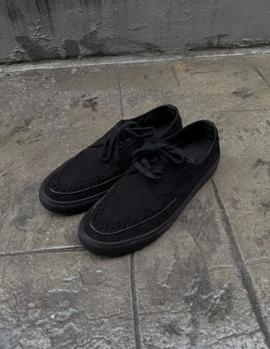 YOHJI YAMAMOTO ヨウジヤマモト プルオム エンブロイダリー クリーパー スウェード スニーカー