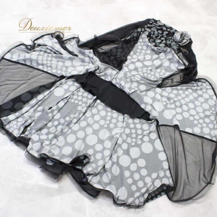 社交ダンス 衣装 ドレス ワンピース パーティ衣装 女性用 レディース オールシーズン ブラック系 グレイ系 in the MOOD インザムード 黒 水玉 ドット 長袖 ユニークデザイン コサージュ付き 取り外し可 ポリエステル素材 伸縮性あり LLC-HASEGAWATOSO_COM