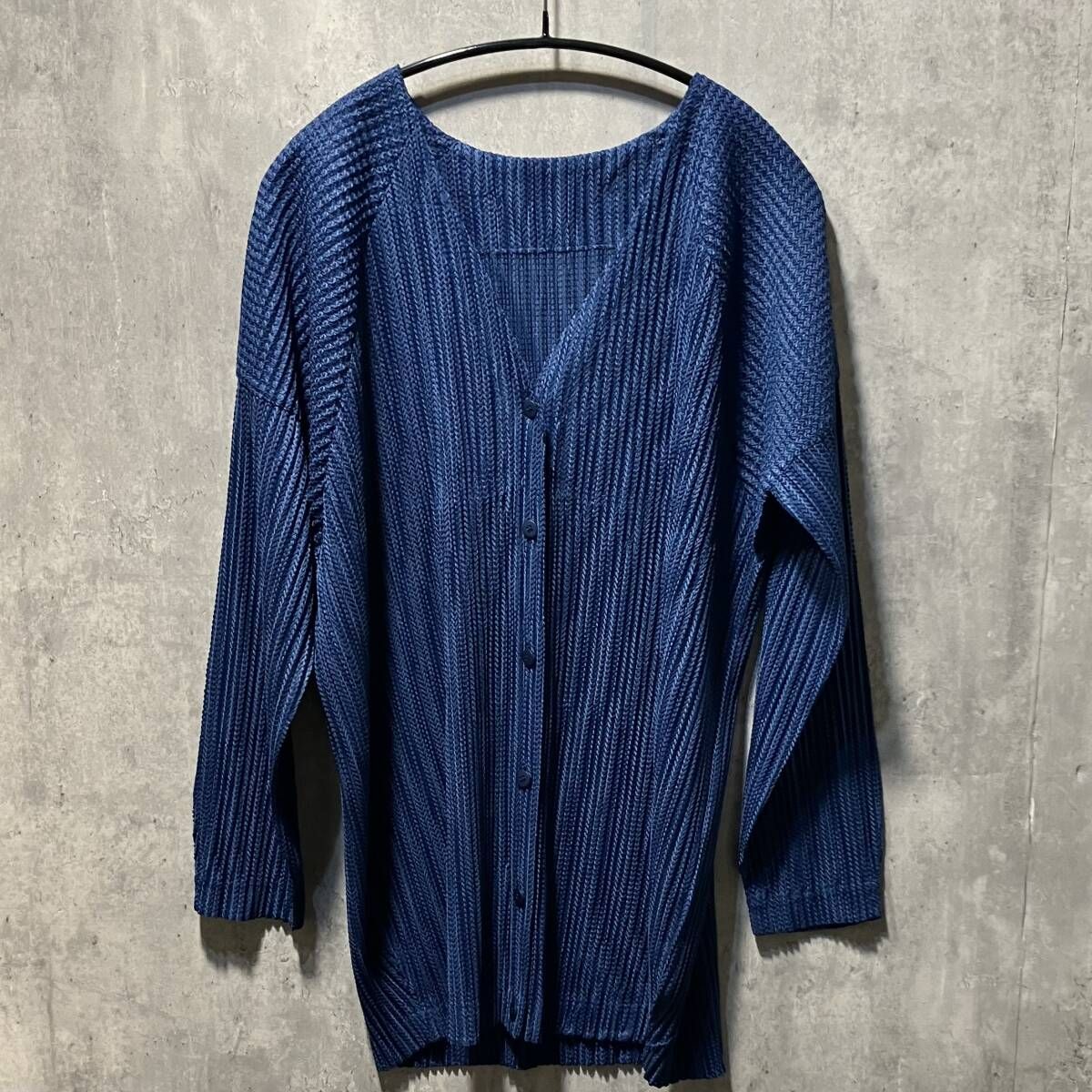 イッセイミヤケME長袖カーディガン me by ISSEY MIYAKE 水色長袖カーディガン ISSEY MIYAKE me/イッセイ