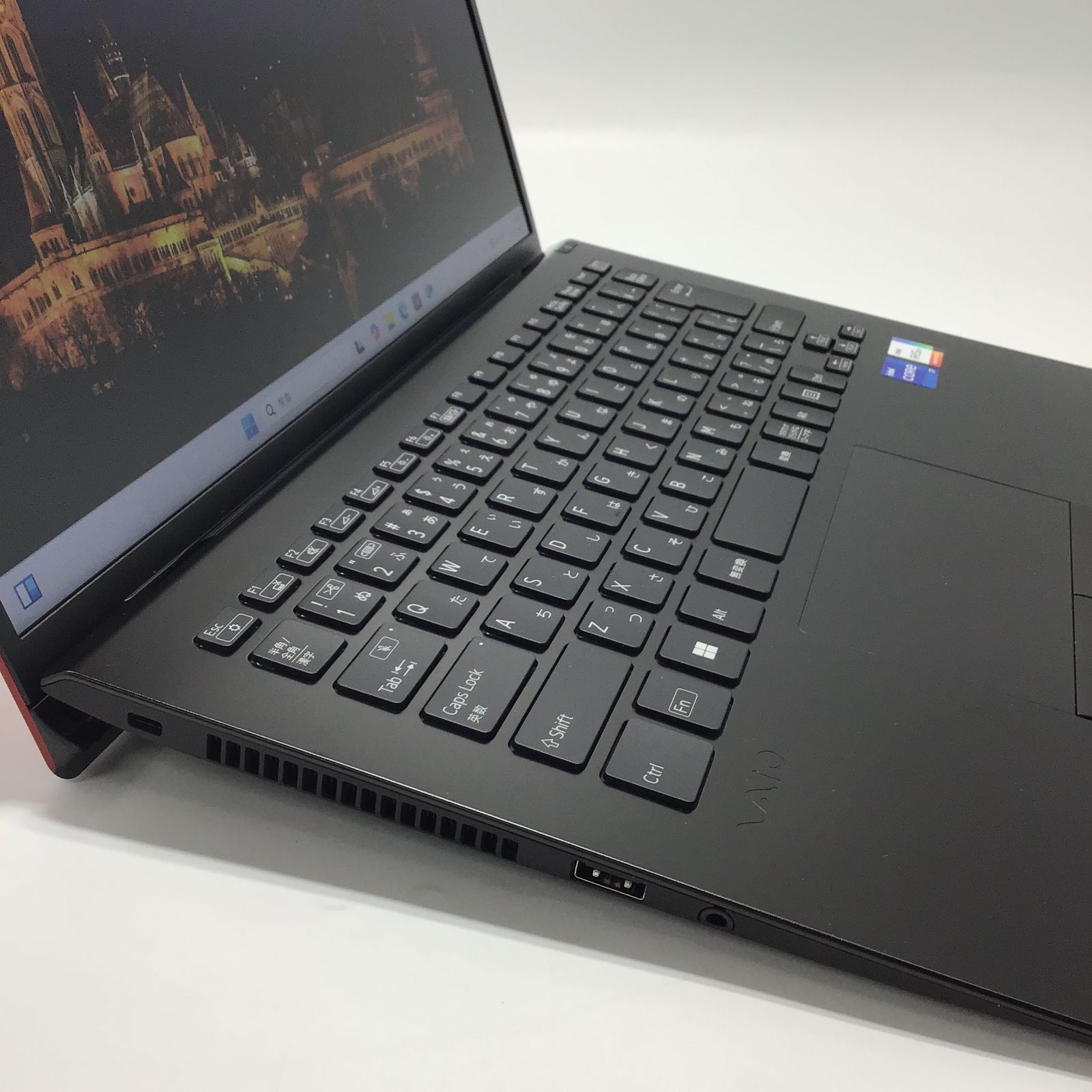 送料無料!!【VAIO】Pro PK VJPK23 / お洒落なファインレッド色/13世代