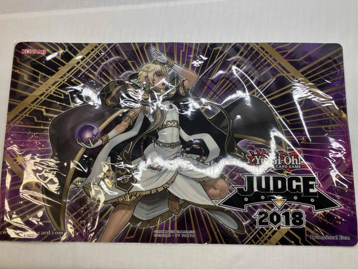 遊戯王 プレイマット JUDGE トワイライトロードシャーマンルミナス