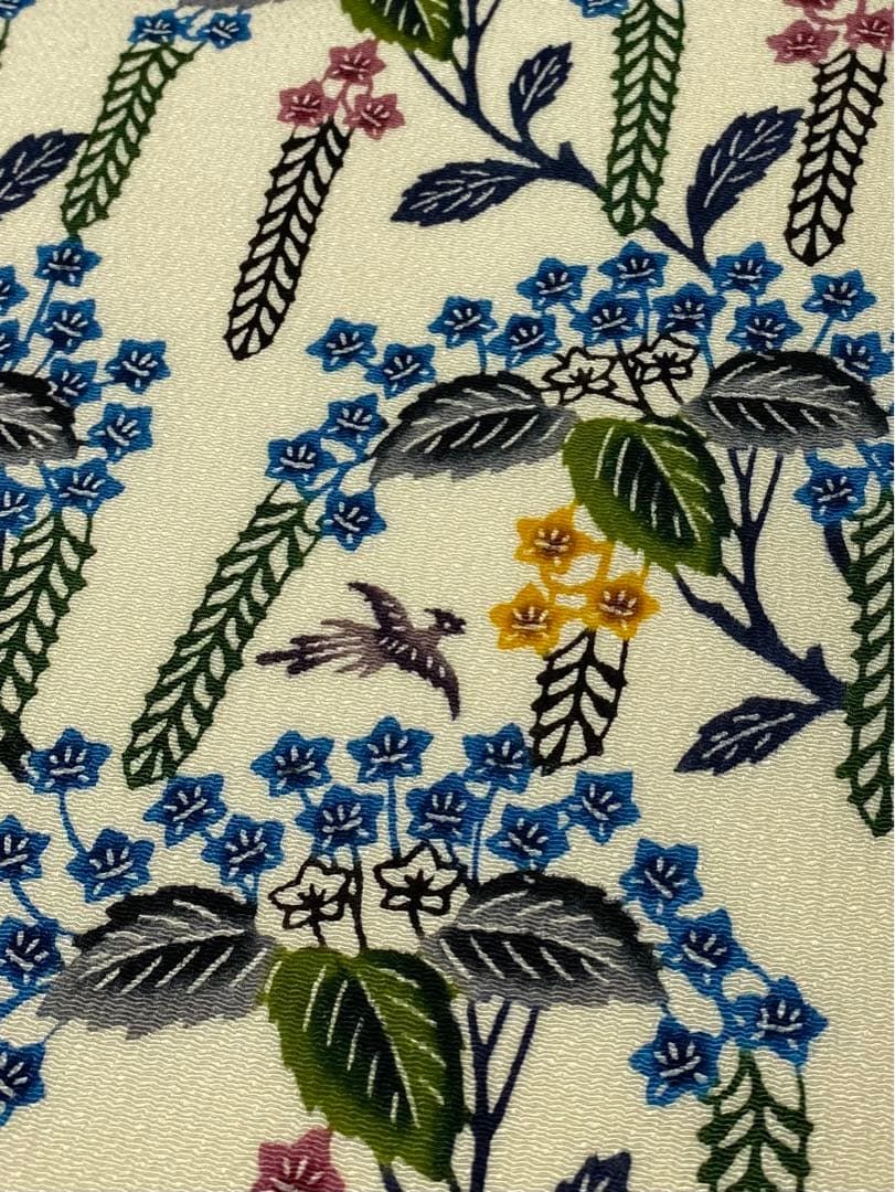 城間栄順 琉球紅型 九寸名古屋帯 鳥 桐 落款入 鬼しぼちりめん 正絹 城間栄順 琉球紅型 九寸名古屋帯 鳥 桐 落款入 鬼しぼちりめん