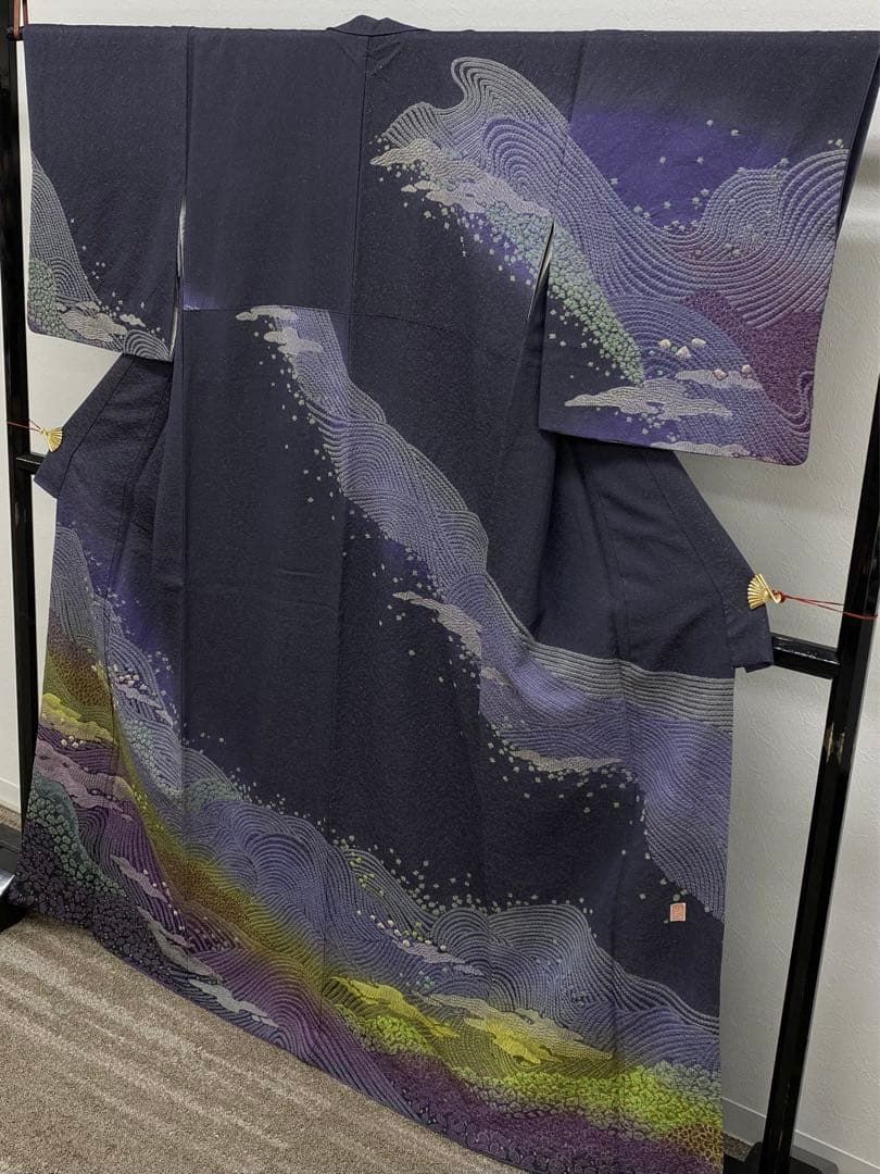 新品 滝泰謹製 おぼろ染め 相良刺繍 銀通し 正絹 仕付け糸付 訪問着 滝泰 おぼろ染め 一つ紋訪問着 No.AA-4149-Lサイズのレンタル｜きもの