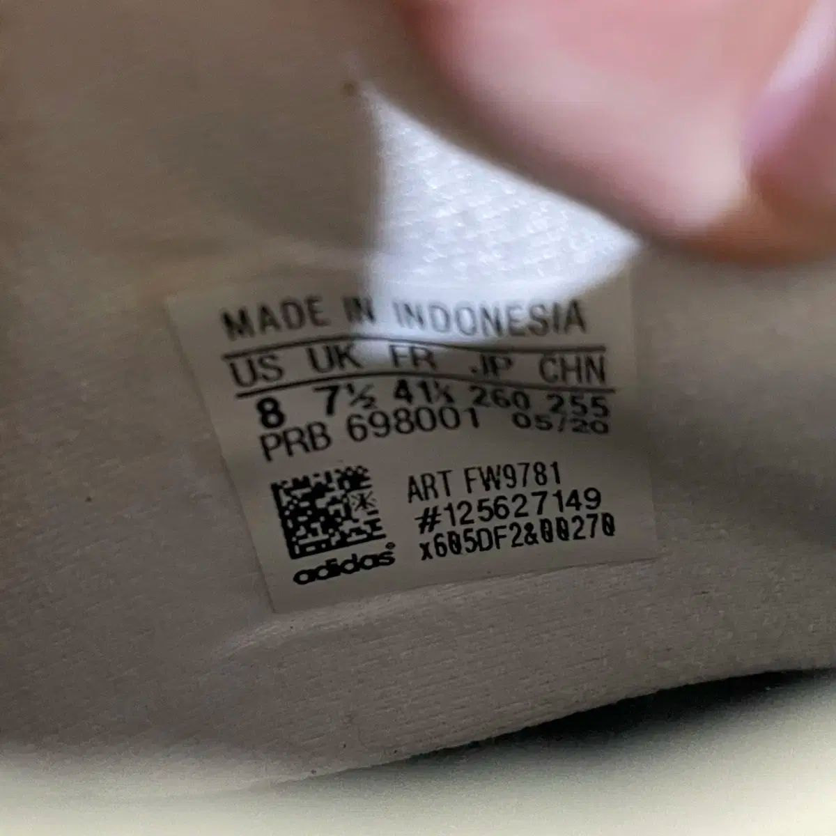 アディダス プレデター サッカーシューズ 255-260 LLC-HASEGAWATOSO_COM