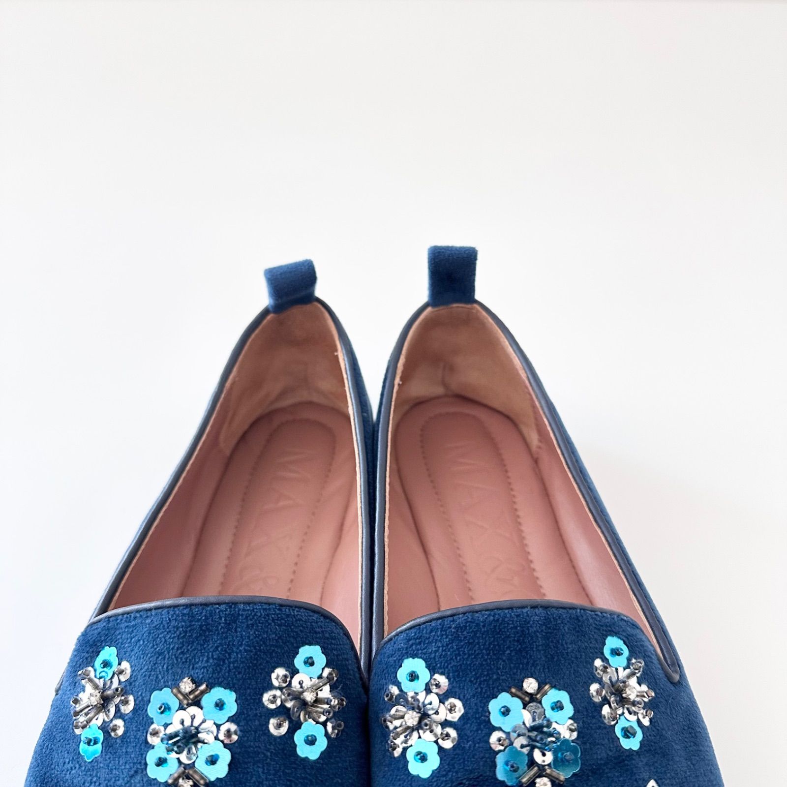 ビジュー刺しゅう ベルベット