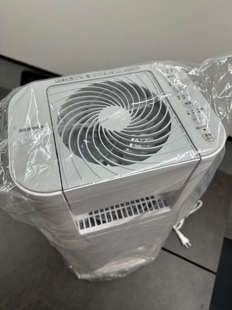 廃番 アイリスオーヤマ サーキュレーター衣類乾燥除湿器機 IJD-150-WH 2025年製